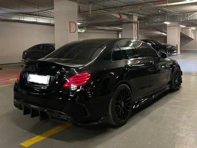 2017 Mercedes-Benz C 63S AMG