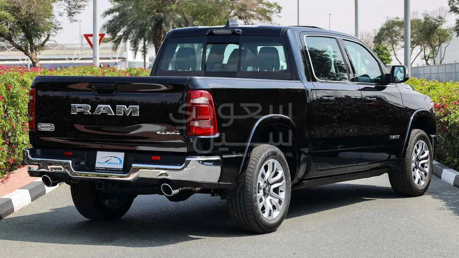 2024 دودج رام 1500 لونج هورن
