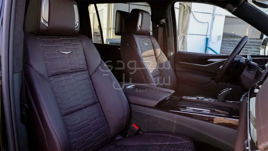 2023 Cadillac Escalade ESV