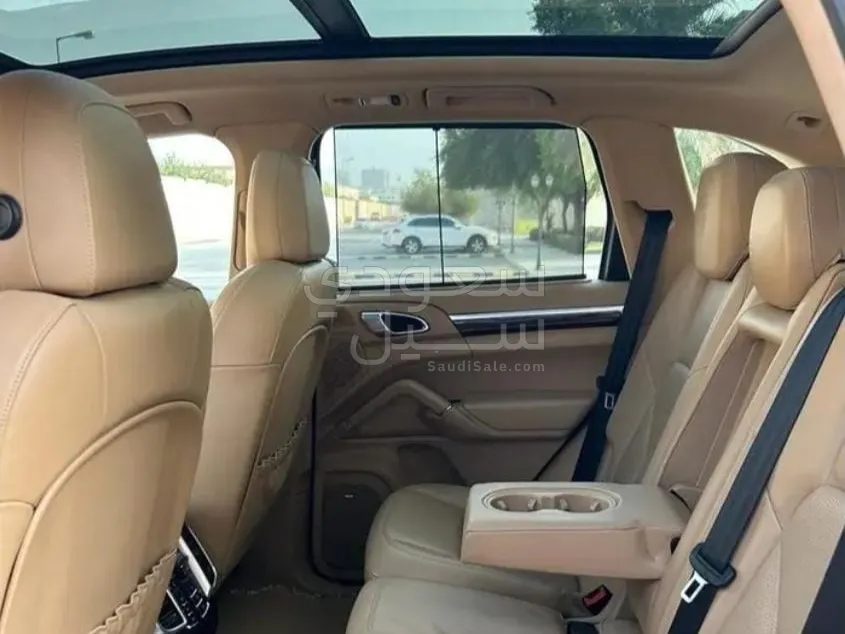 2014 بورش كايين اس