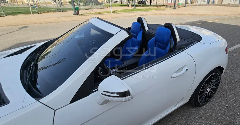 2018 Mercedes-Benz SLC 200