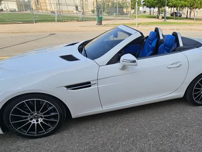 2018 Mercedes-Benz SLC 200