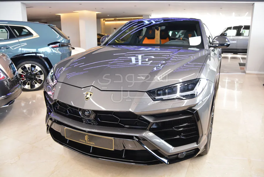 2022 لمبرجيني اوروس