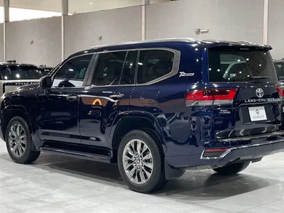 2022 تويوتا لاند كروزر في اكس ار