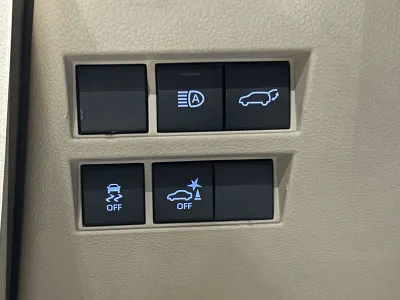 2022 تويوتا لاند كروزر في اكس ار