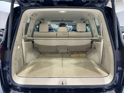 2022 تويوتا لاند كروزر في اكس ار