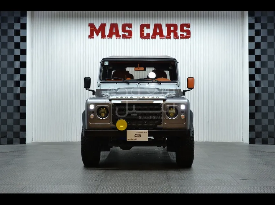 2012 Land Rover Defender 90