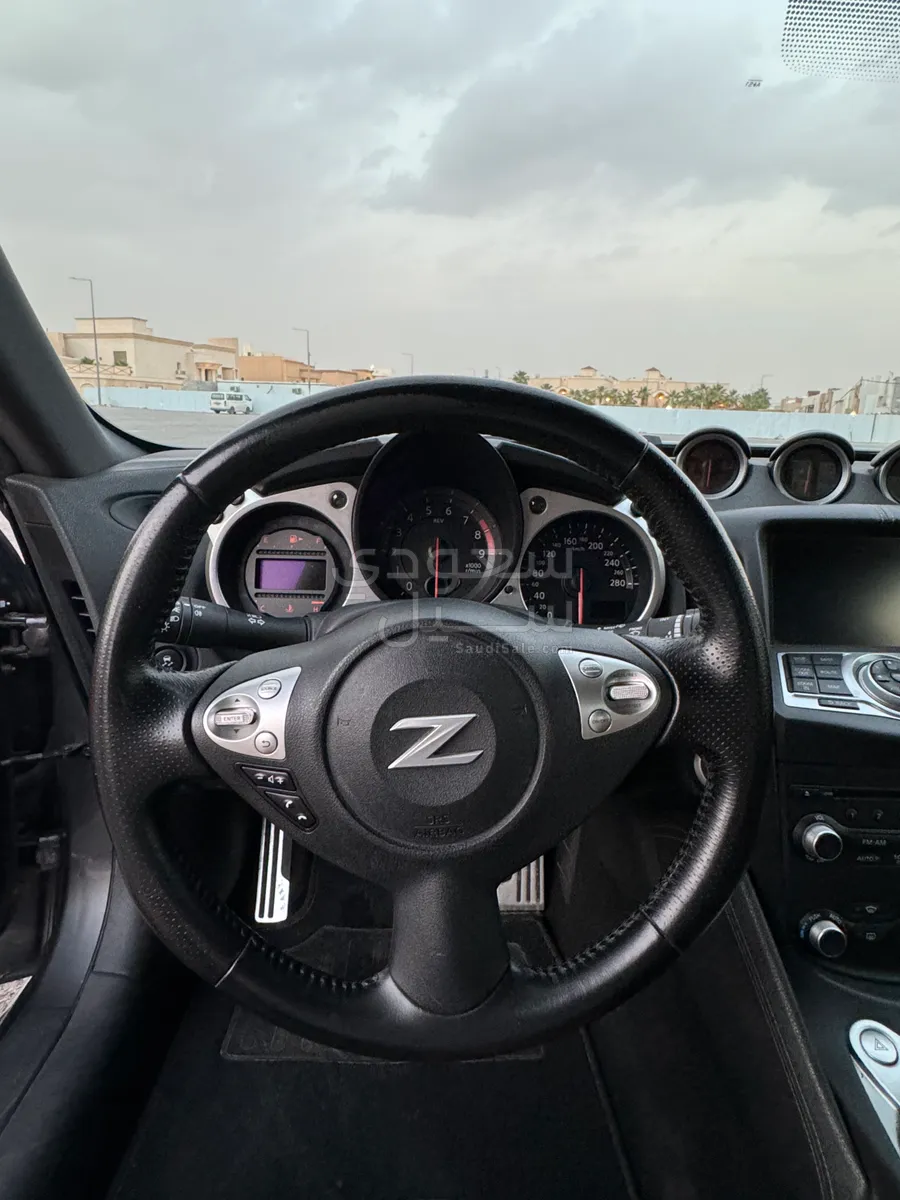 2020 Nissan Z 370