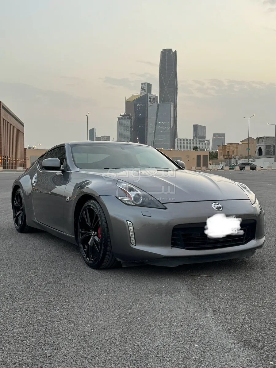 2020 Nissan Z 370