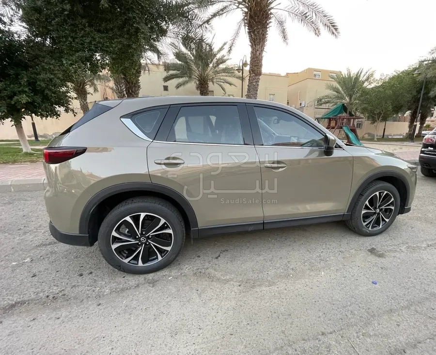 2023 مازدا سي اكس 5