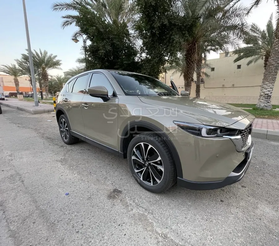 2023 مازدا سي اكس 5