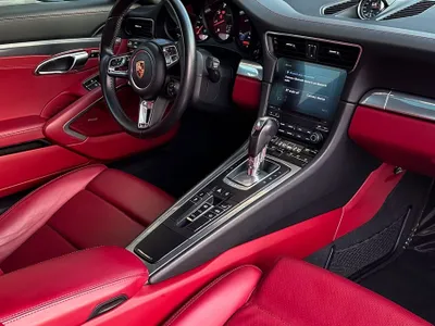 2017 Porsche 911 Carrera 4S