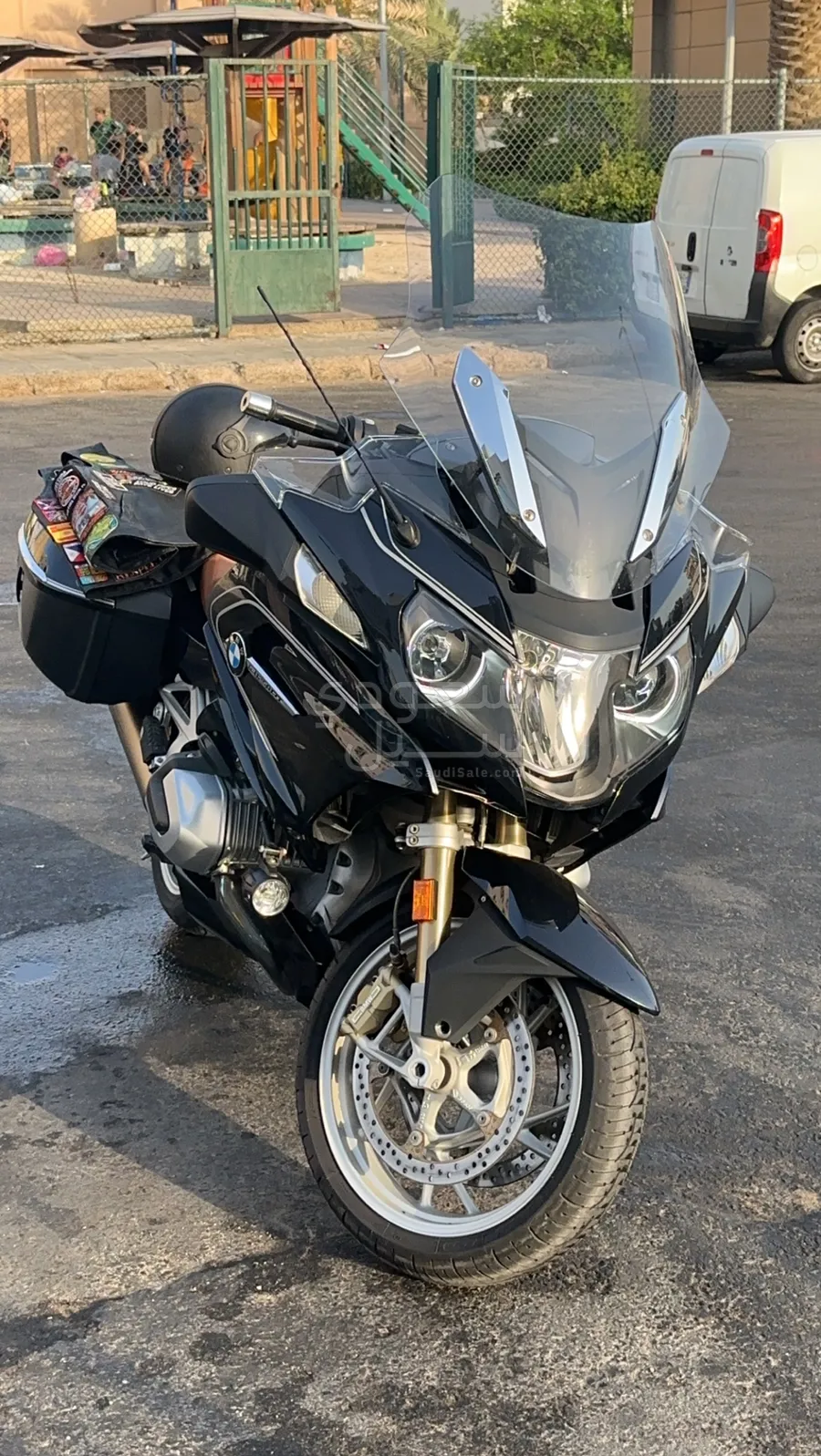 2019 بي ام دبليو دراجة نارية أر 1250 ار تي