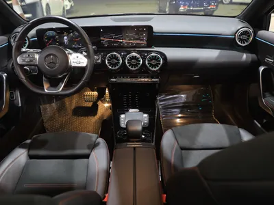2023 Mercedes-Benz A 200