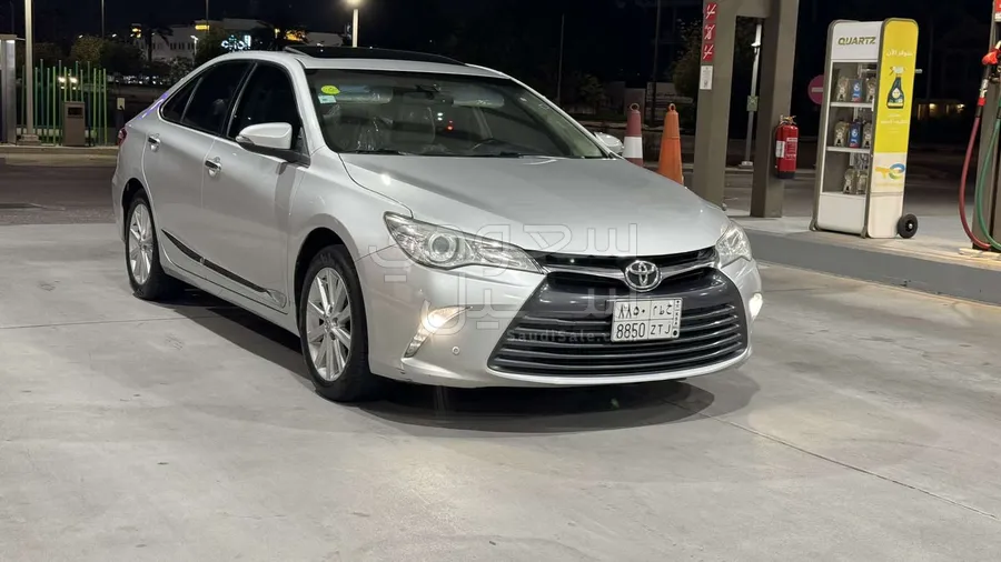2017 Toyota Camry GLX
