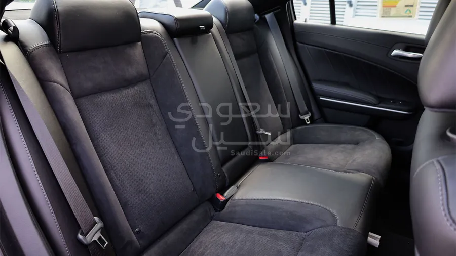 2023 دودج تشارجر ار تي بلس