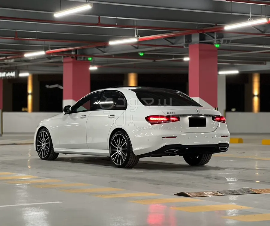 2021 مرسيدس - بنز إي 250