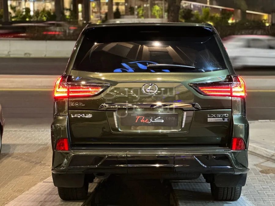 2021 Lexus LX 570 S
