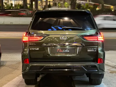 2021 Lexus LX 570 S