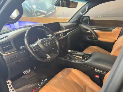 2021 Lexus LX 570 S