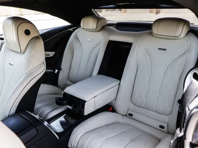 2014 مرسيدس - بنز إس 63 كوبيه