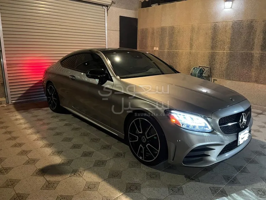 2019 Mercedes-Benz C 300