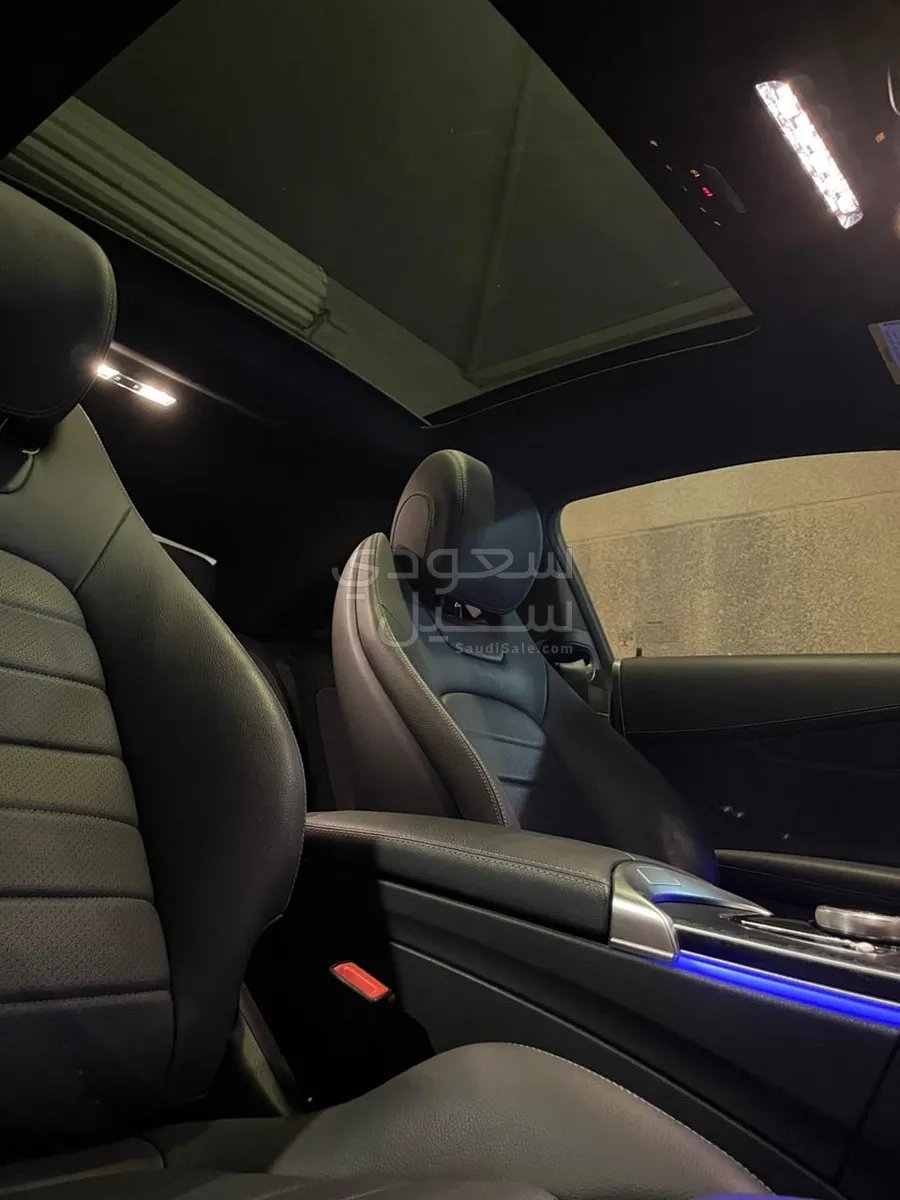 2019 Mercedes-Benz C 300