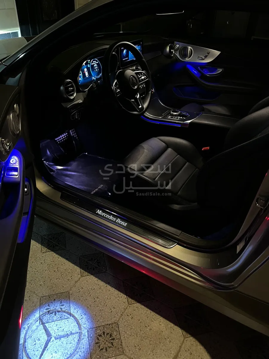 2019 Mercedes-Benz C 300
