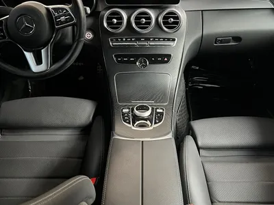 2019 Mercedes-Benz C 300