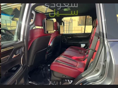 2019 لكزس إل إكس 570 اس