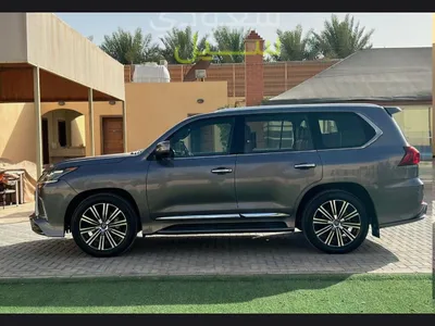 2019 لكزس إل إكس 570 اس