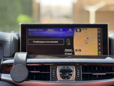 2019 لكزس إل إكس 570 اس