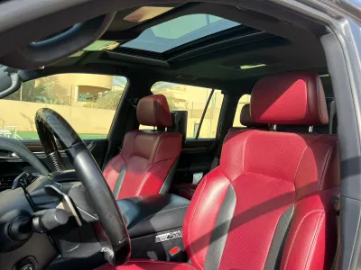 2019 لكزس إل إكس 570 اس