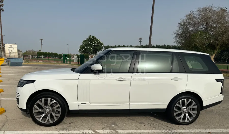 2020 Land Rover Range Rover Vogue