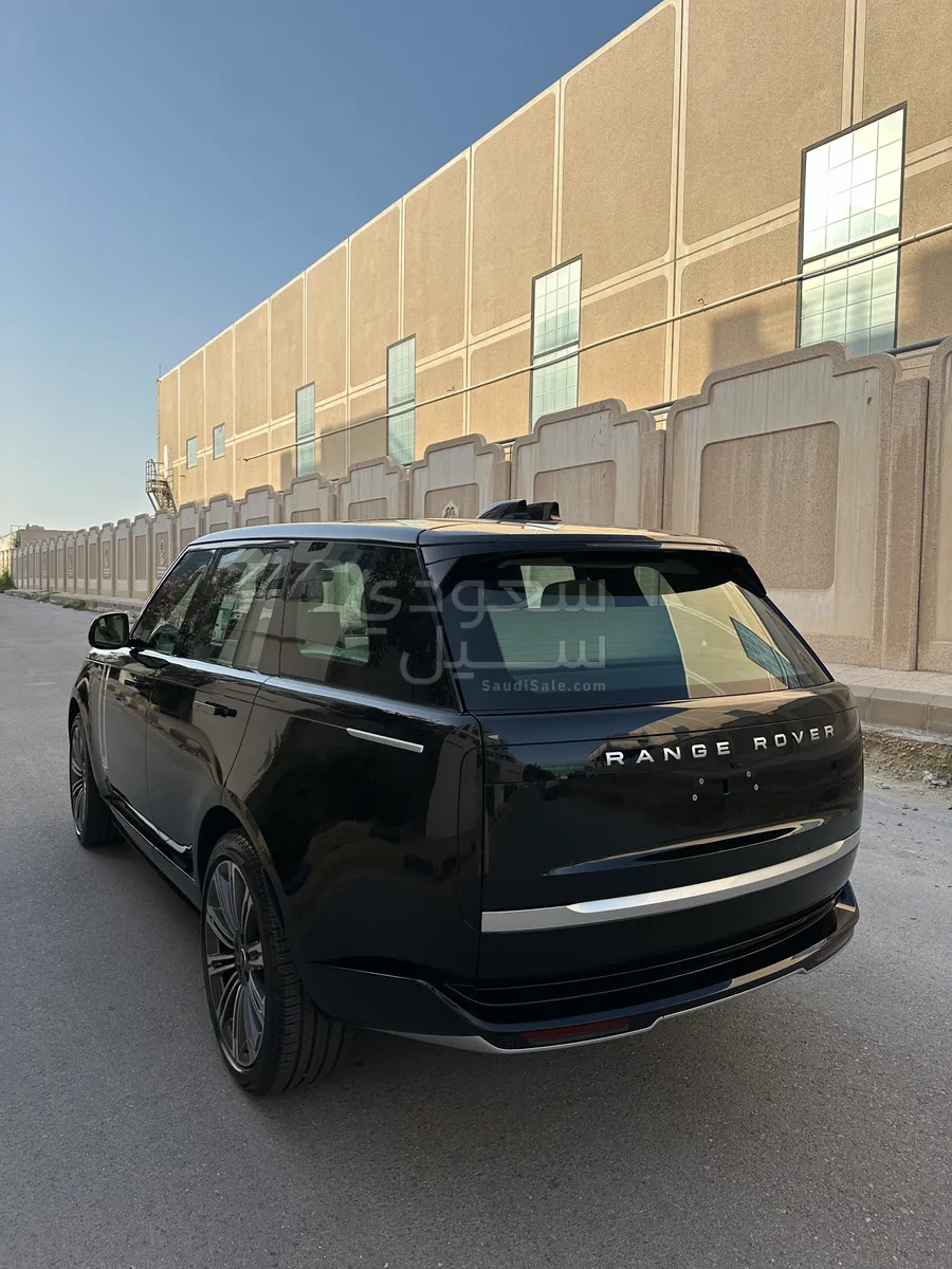 Saudi Range Rover New 2024 2024 Land Rover Range Rover Autobiography Black color For Sale ...