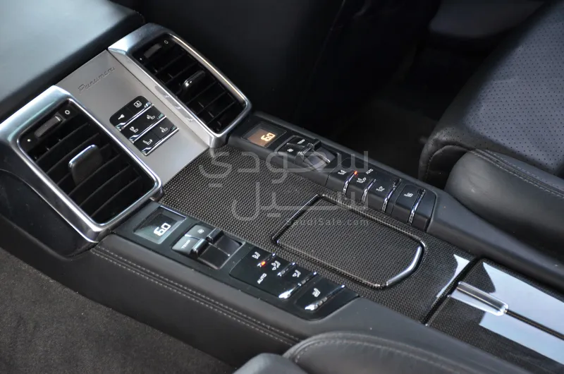 2010 Porsche Panamera Turbo