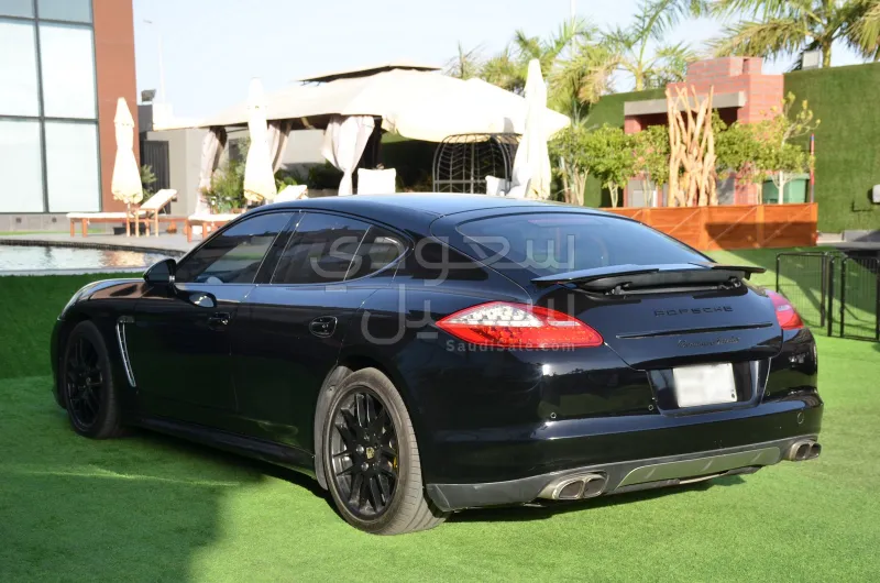 2010 Porsche Panamera Turbo