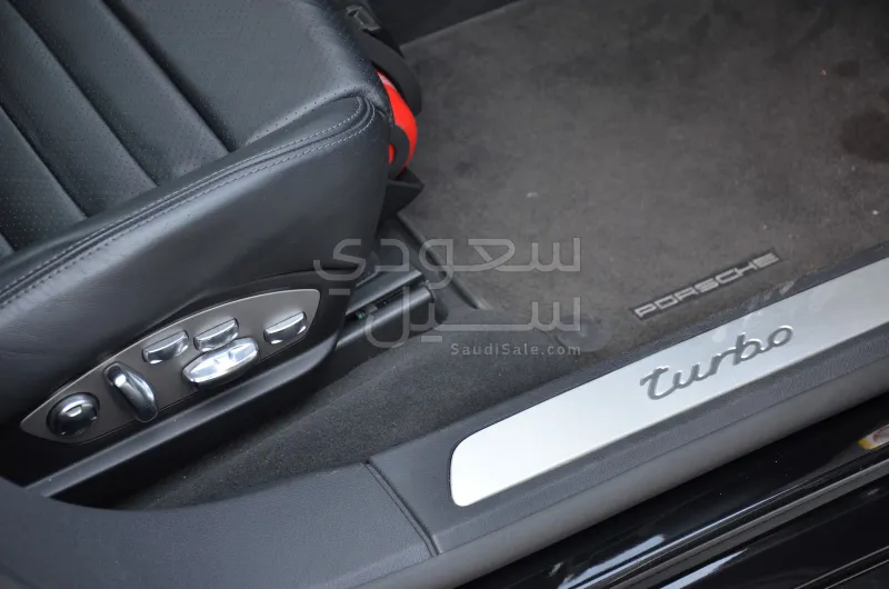 2010 Porsche Panamera Turbo