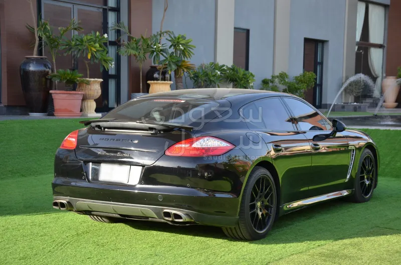 2010 Porsche Panamera Turbo