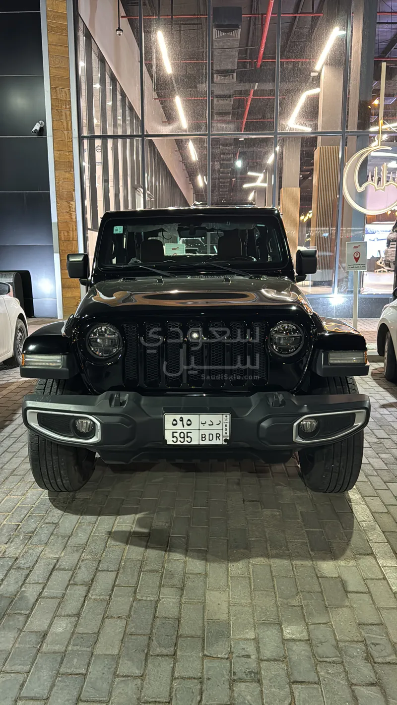 2020 Jeep Wrangler Sahara