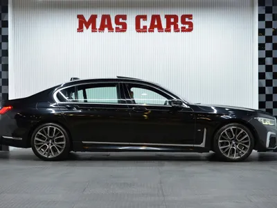 2021 بي ام دبليو الفئة السابعة 730 إل أي