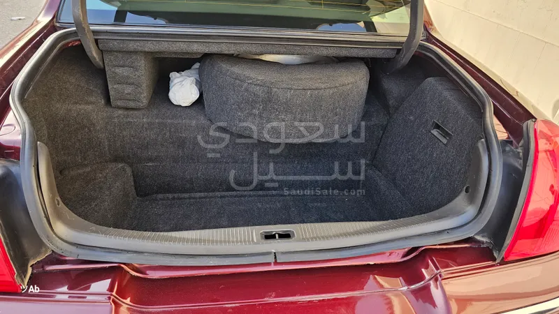 2004 Lincoln Town Car