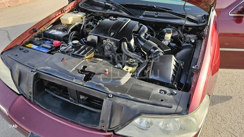 2004 Lincoln Town Car