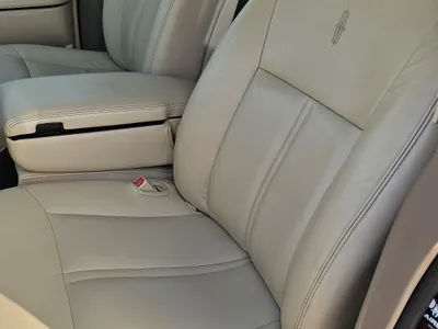 2004 Lincoln Town Car