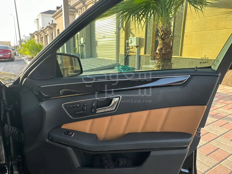 2013 Mercedes-Benz E 300