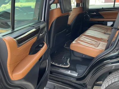 2021 لكزس إل إكس 570 بلاك اديشن