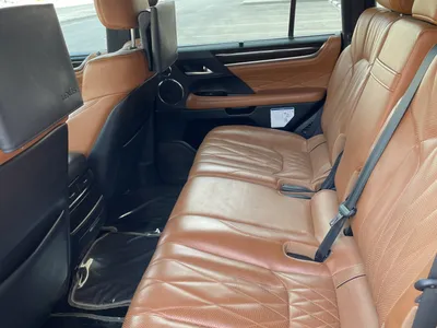 2021 لكزس إل إكس 570 بلاك اديشن