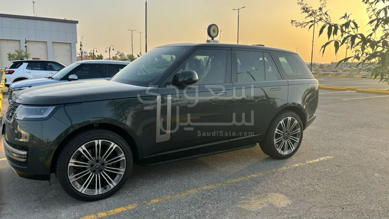 2024 Land Rover Range Rover HSE