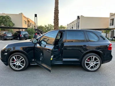 2010 Porsche Cayenne GTS