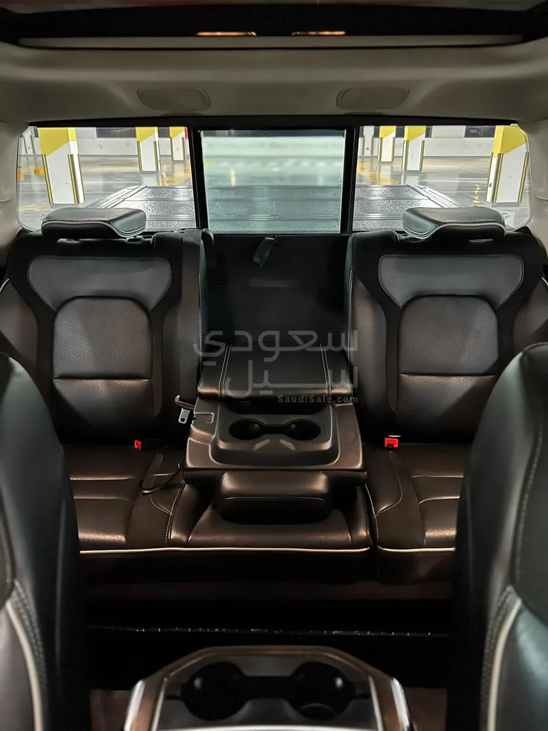 2022 Dodge Ram Laramie